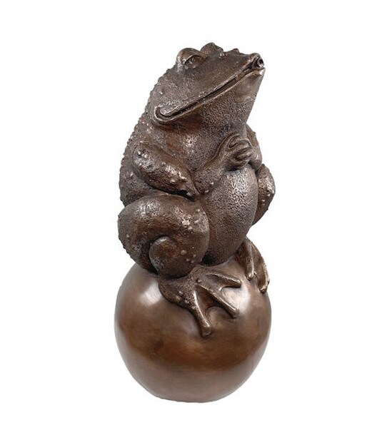 Bronze Frog on Ball Water Feature Statue Spouting Fountains Toad Sculptures